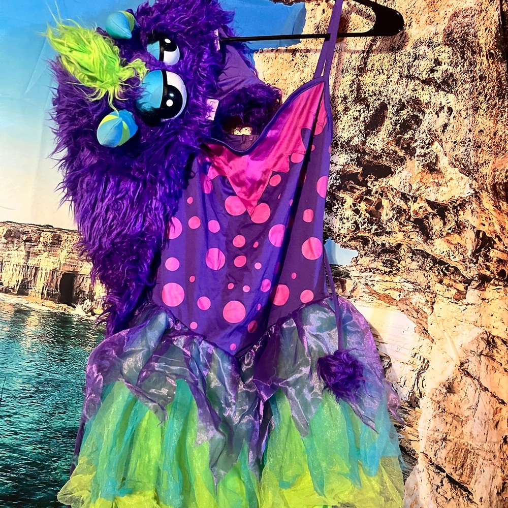 Monsters Inc: Adult Halloween costume Sz Medium Dress/Hat